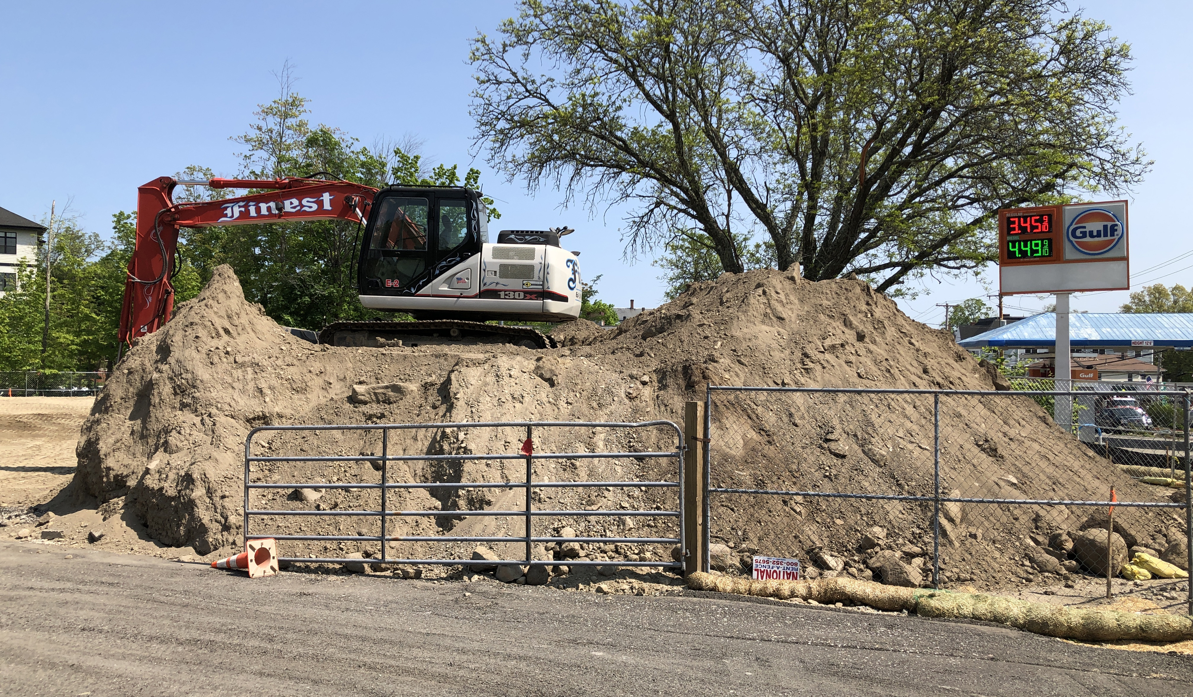 2023-05-19WestBoundaryTopsoilStorage